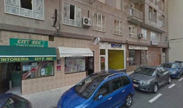 Clínica Dental Auriol Y Muerza