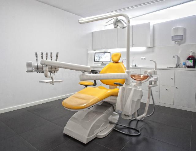 Clinica Dental Dra. Pilar Blanco Lobeto