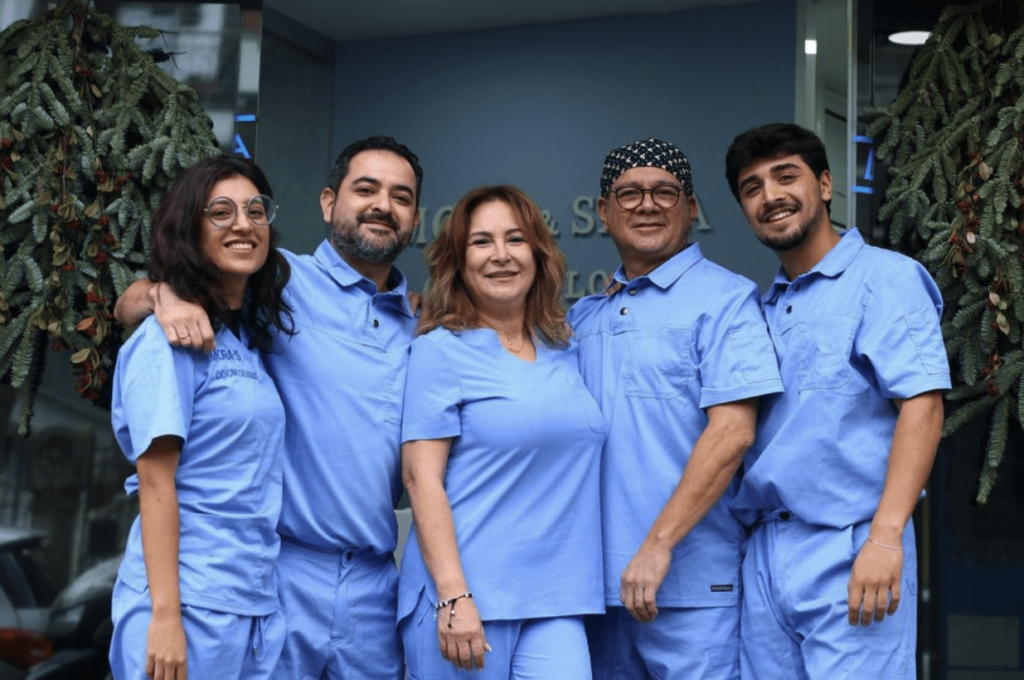 Clínica Dental Mora Silva