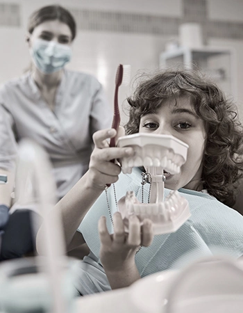 Dentista Tres Cantos Centro Odontoestética. Dra. Mónica Arranz