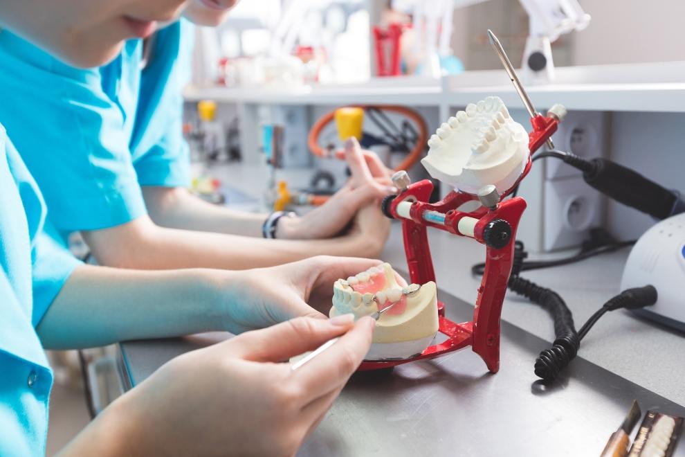 Laboratorio Dental