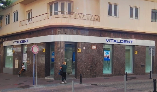 Clínicas Dentales En Telde